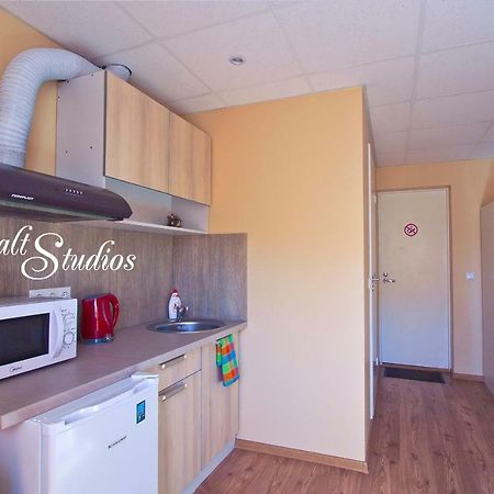 Wiiralt Studios Self Check-In Tallinn Ngoại thất bức ảnh